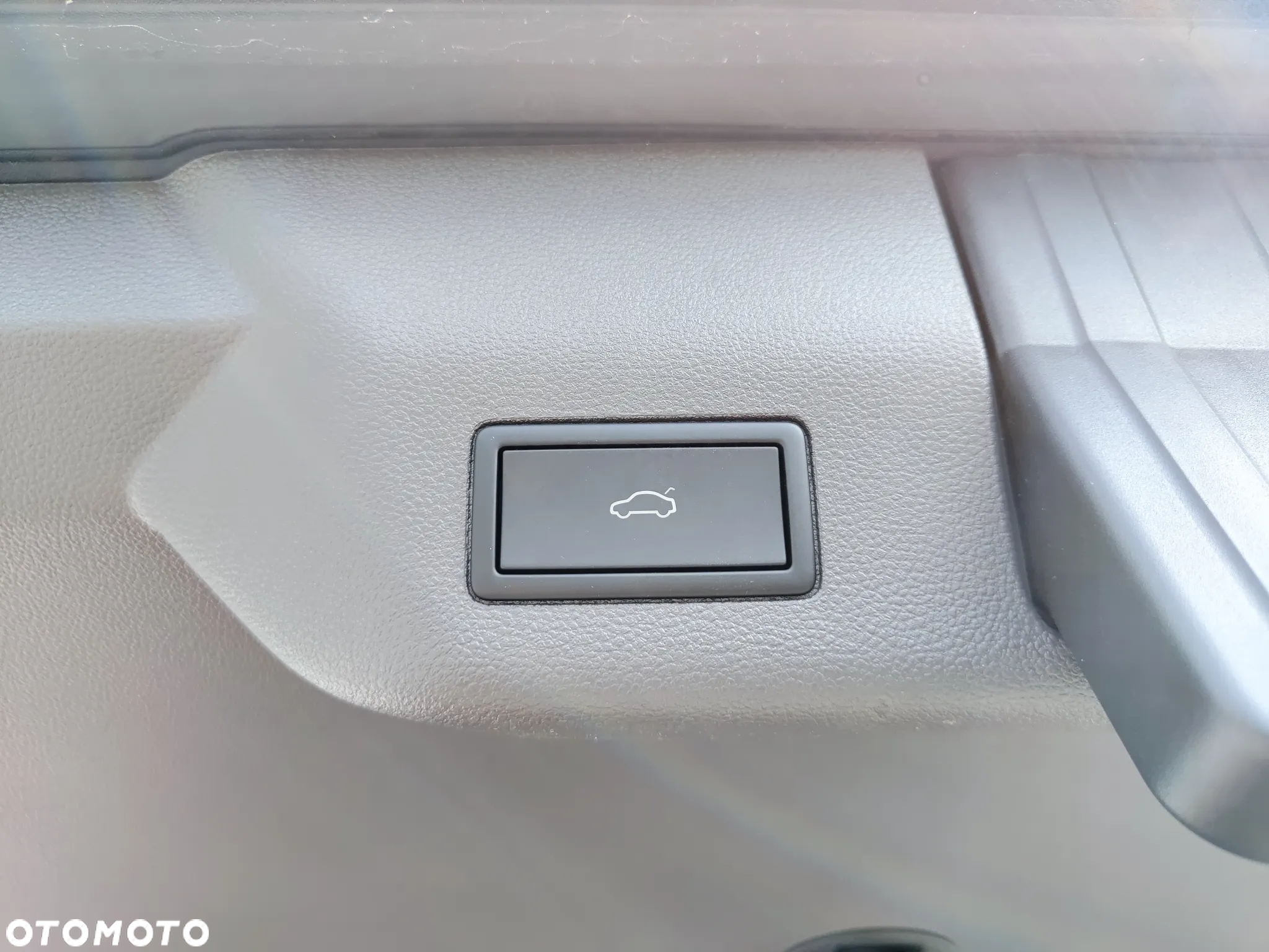 Volkswagen Multivan 1.4 TSI eHybrid PHEV L2 Energetic DSG - 18