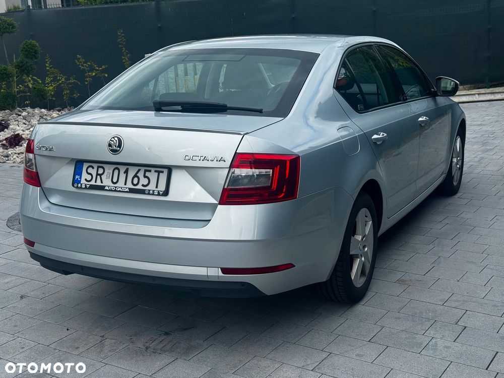 Skoda Octavia 1.5 TSI ACT Ambition - 5