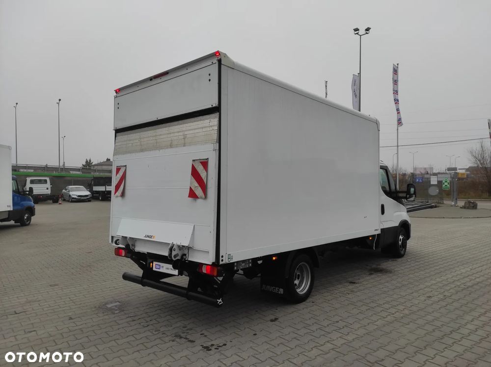 Iveco DAILY 35C16 - 6