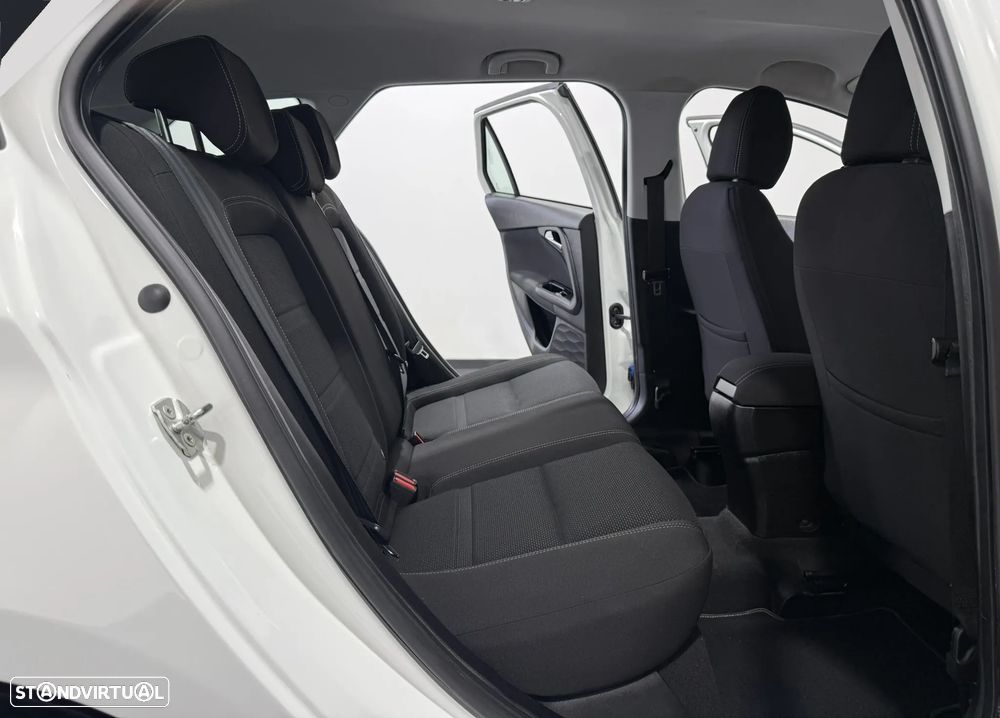 Fiat Tipo Station Wagon 1.3 M-Jet Lounge - 39