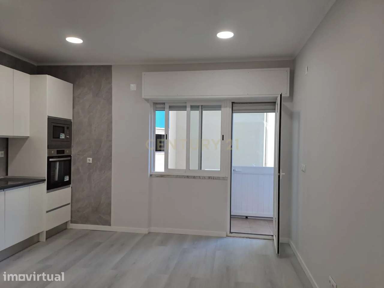 ApartamentoT1, com remodelação total - Grande imagem: 3/20