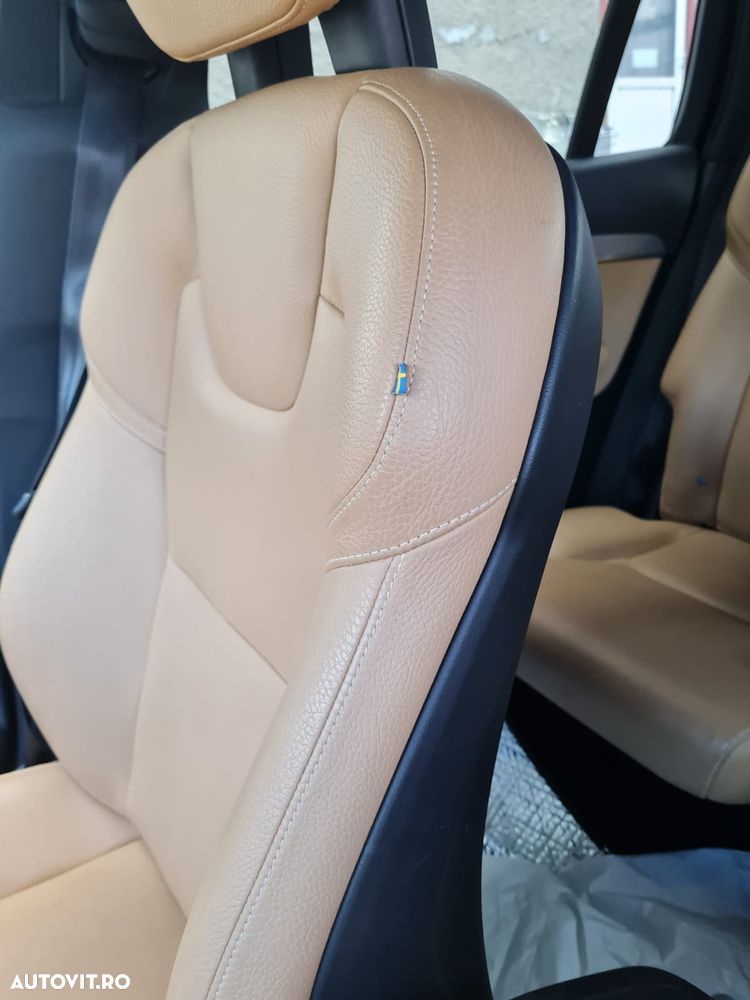 Volvo XC 90 D4 Geartronic Momentum - 10