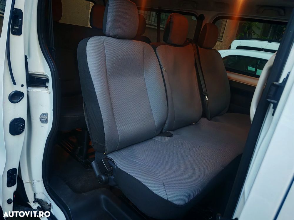 Renault Trafic Combi L2H1 7+1 Expression - 2