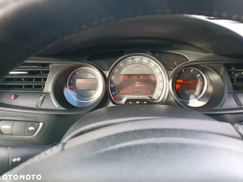 Citroën C5 2.0i 16V Exclusive - 11