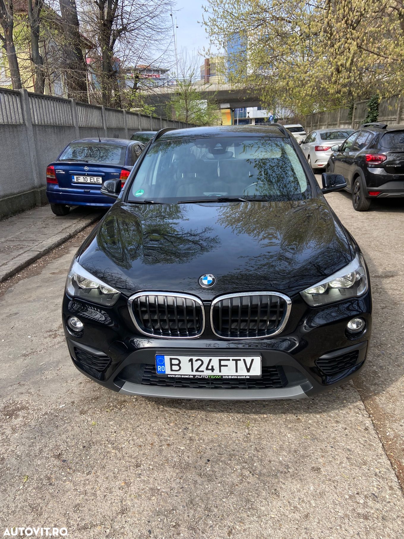 BMW X1 sDrive18i Aut. Advantage - 1