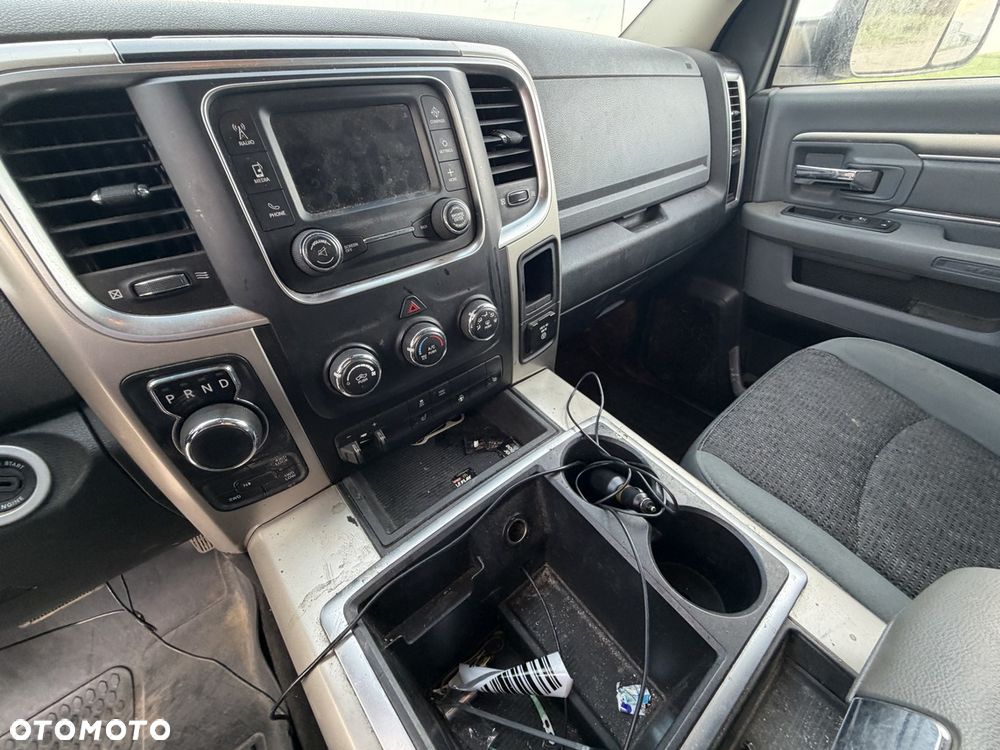 Dodge RAM 5.7 4x4 - 32