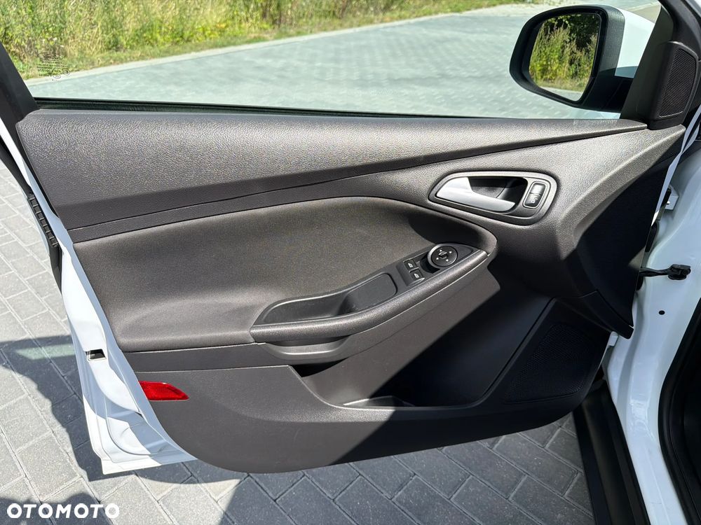 Ford Focus 1.5 TDCi Trend - 8