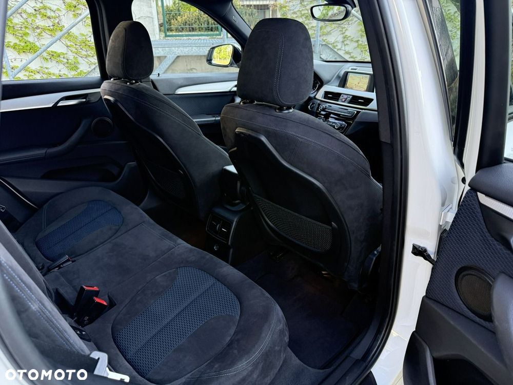 BMW X1 xDrive20d M Sport - 12