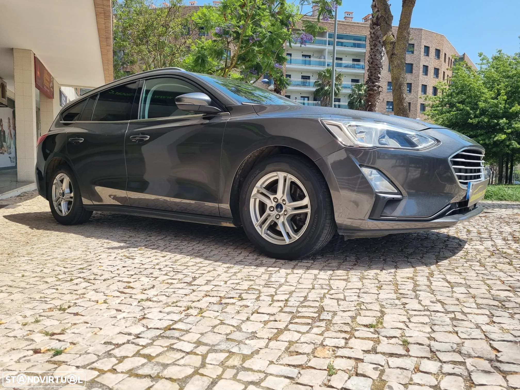 Ford Focus SW 1.0 EcoBoost Business - 4