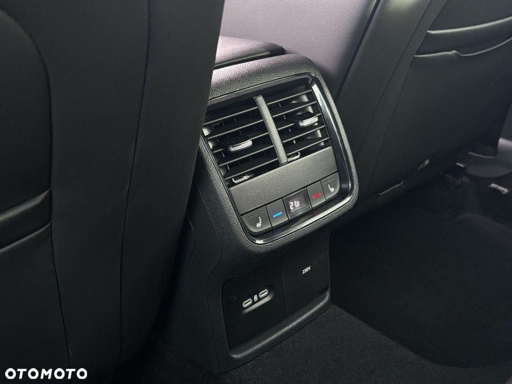 Skoda Octavia 2.0 TDI RS DSG - 16