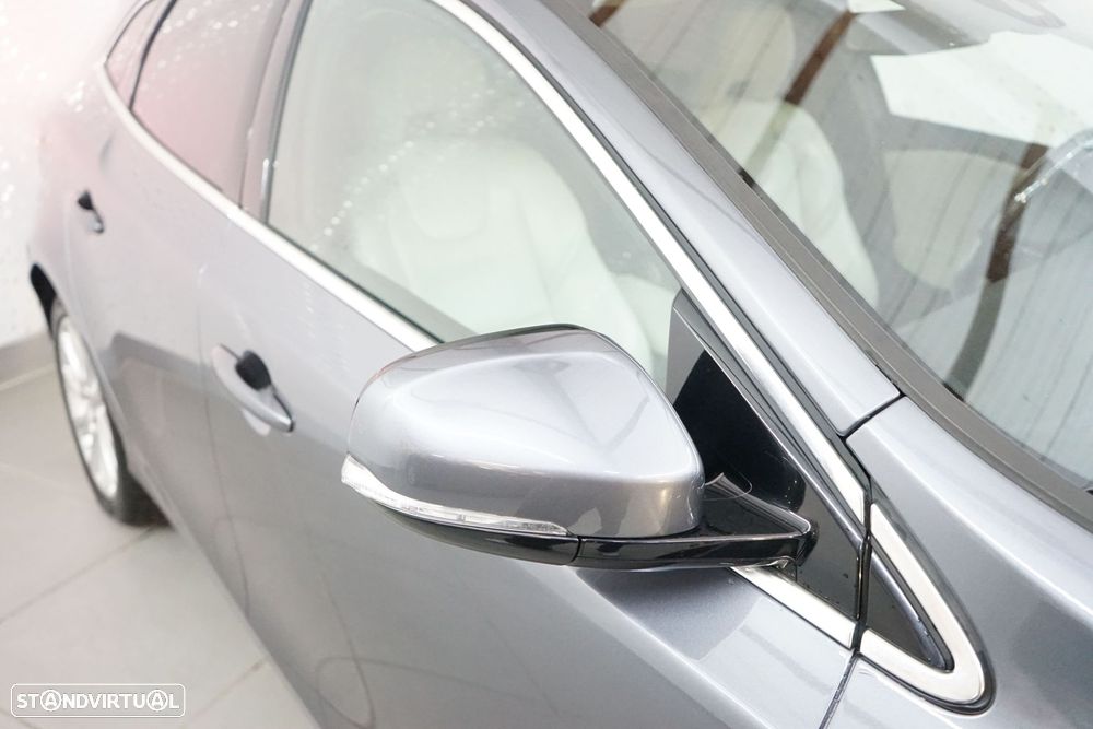 Volvo V40 1.6 D2 Summum - 11