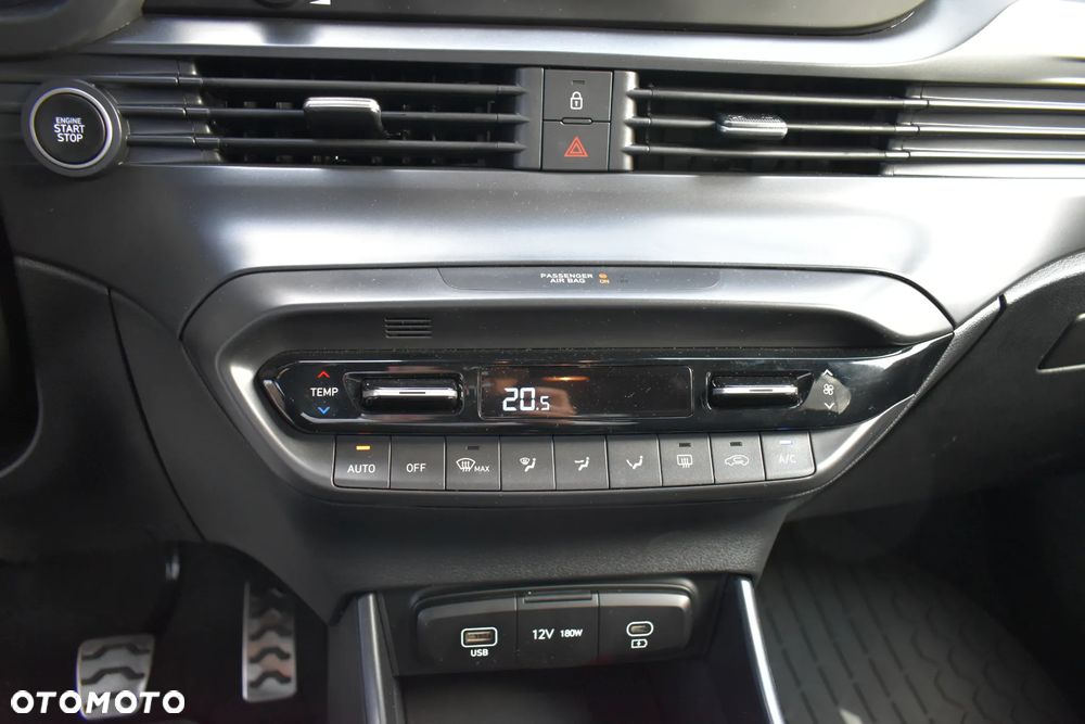 Hyundai Bayon 1.0 T-GDI Smart Black - 16