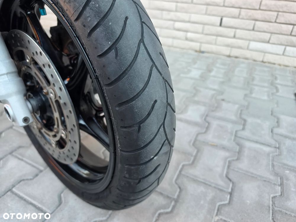 Yamaha FZ6 - 9