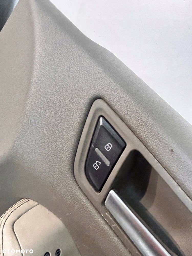 Audi Q5 SQ5 8R 2011 Boczki / Tapicerka drzwi / Komplet JASNE ANGLIK SKÓRA - 9