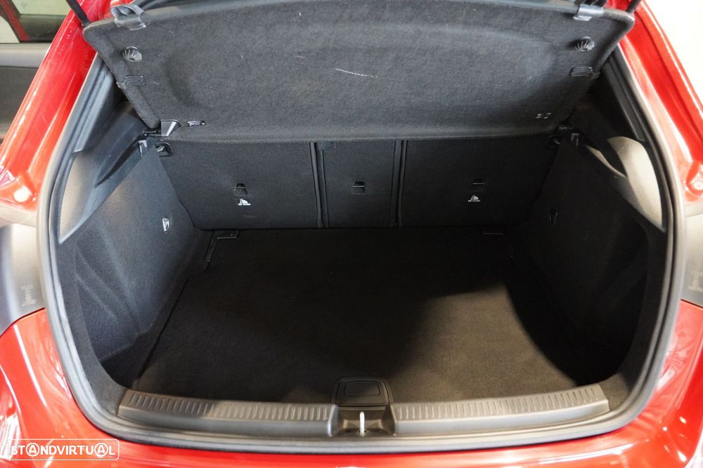 Mercedes-Benz A 180 d AMG Line Aut. - 40