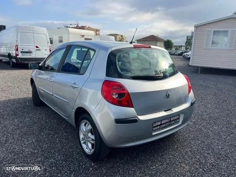Renault Clio 1.2 16V Dynamique - 5