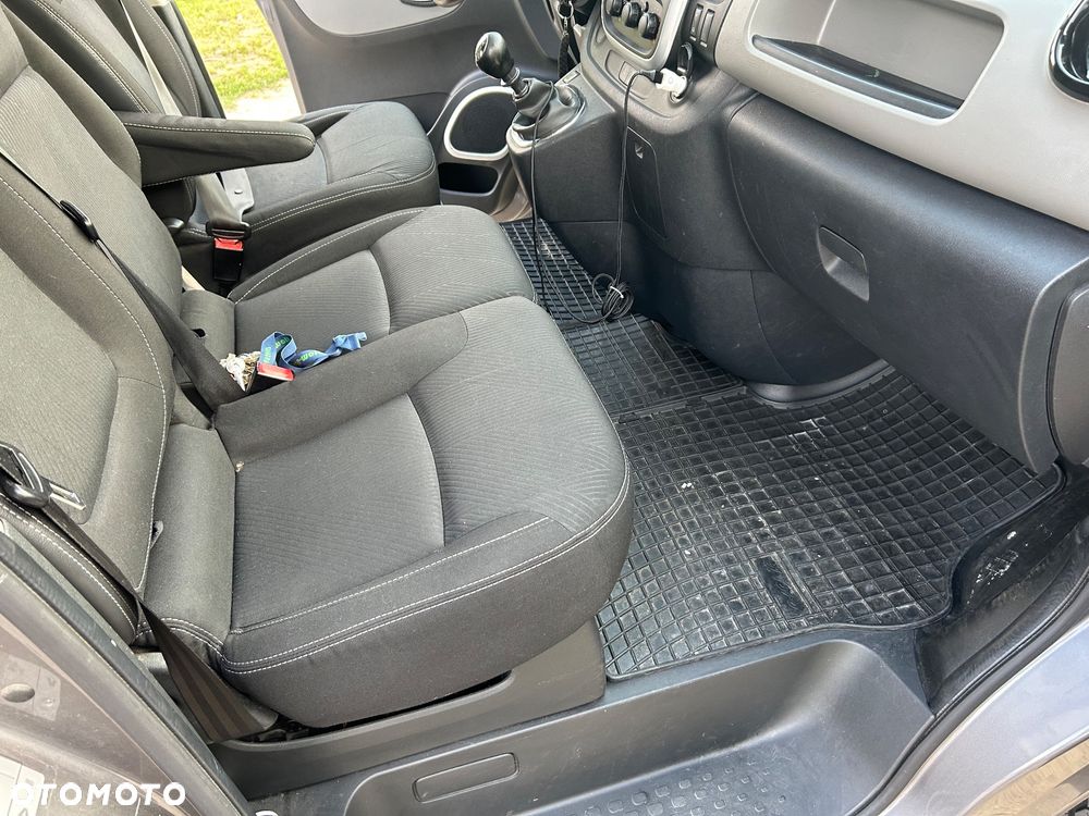 Renault Trafic - 20