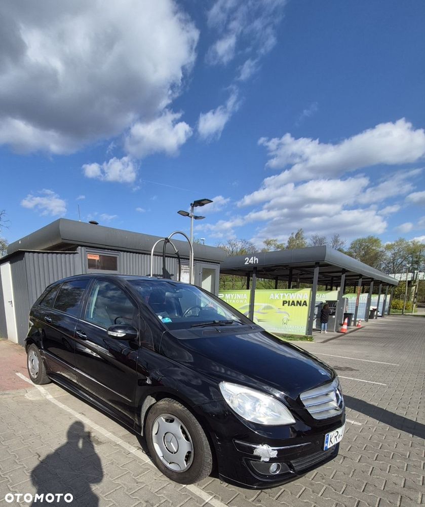 Mercedes-Benz Klasa B - 21