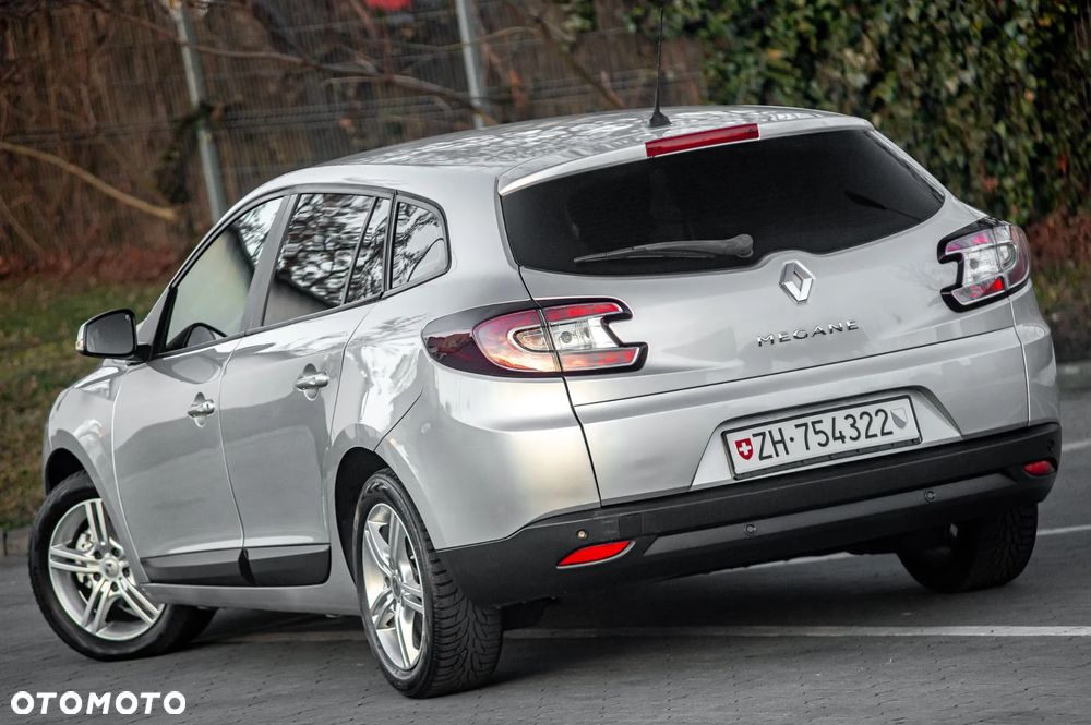 Renault Megane 2.0 140 CVT Dynamique - 10