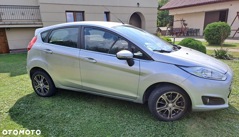 Ford Fiesta 1.0 EcoBoost Start-Stop Titanium - 4