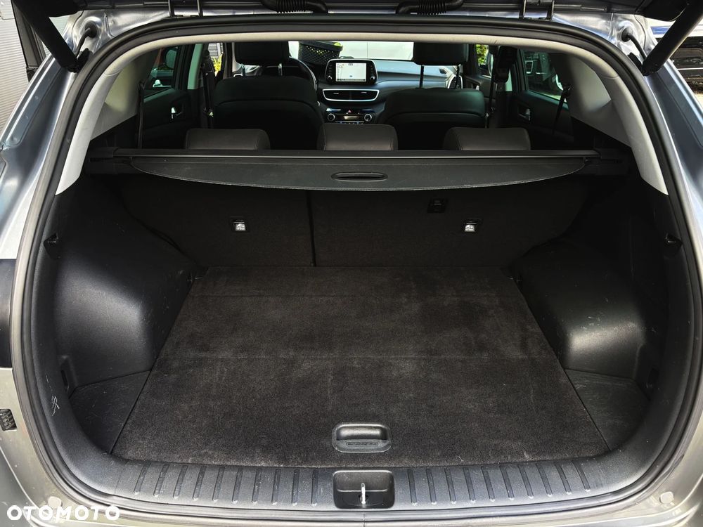 Hyundai Tucson 2.0 CRDI 4WD Automatik Premium - 37