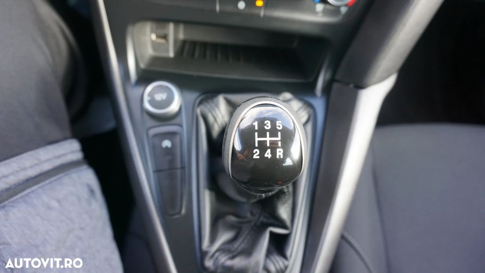 Ford Focus 1.0 EcoBoost Start Stop Trend - 25