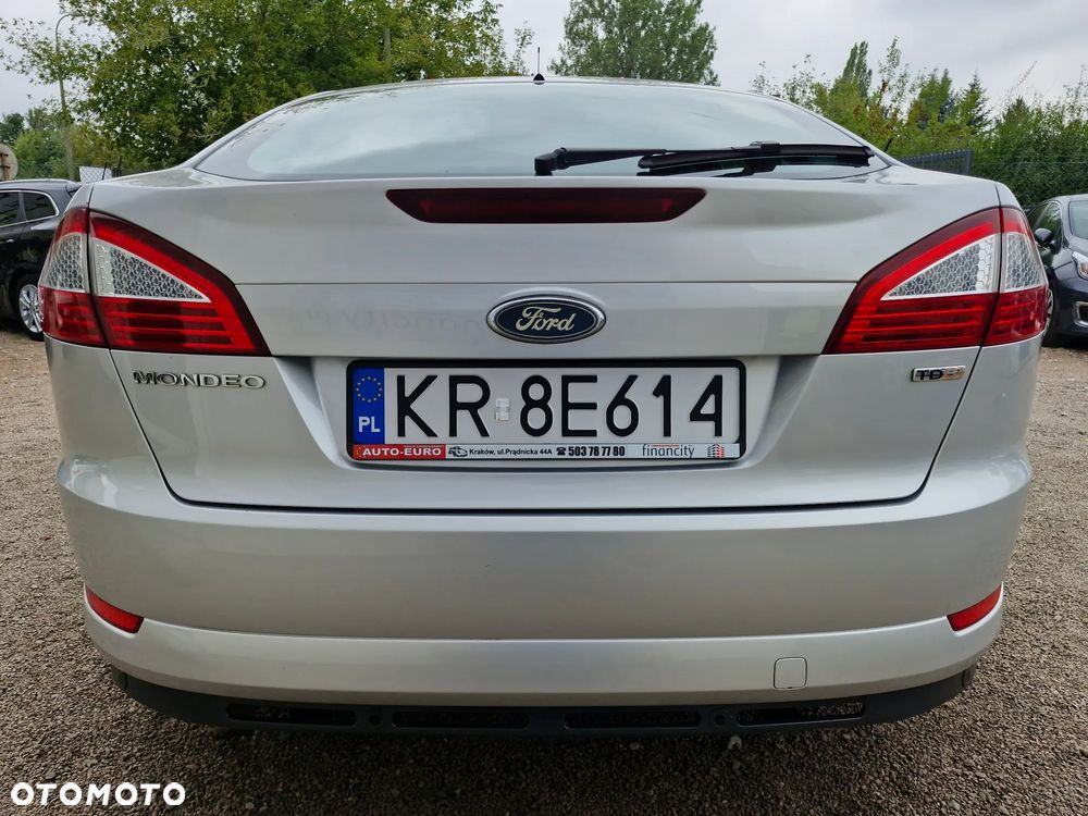 Ford Mondeo 1.8 TDCi Titanium - 3