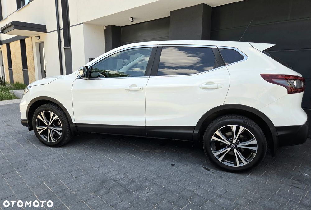 Nissan Qashqai 1.3 DIG-T Tekna - 16