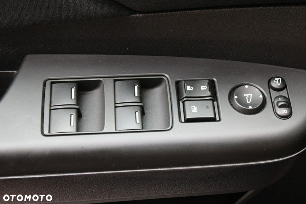 Honda CR-V 2.0i-VTEC 4WD Lifestyle Plus - 27