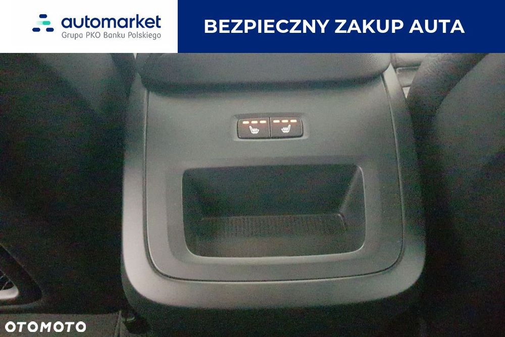 Volvo XC 60 B4 D AWD Plus Dark - 20