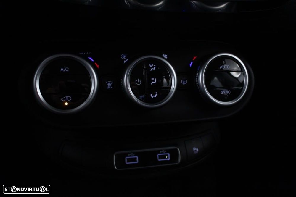 Fiat 500X 1.3 MJ City Cross - 29