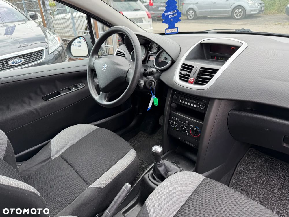 Peugeot 207 90 Tendance - 21