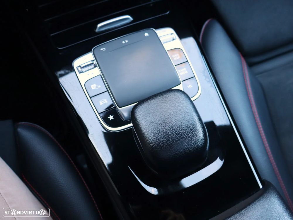 Mercedes-Benz CLA 180 d Shooting Brake AMG Line Aut. - 38