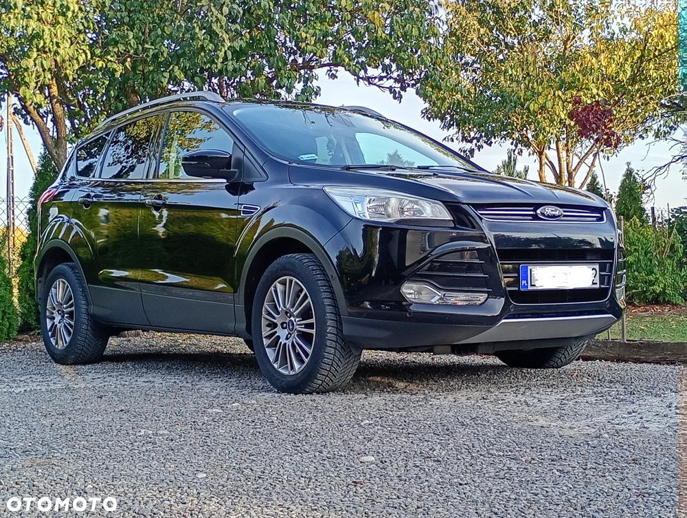 Ford Kuga 2.0 TDCi 2x4 Titanium - 16
