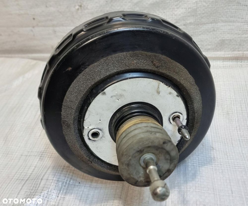 SERWO POMPA HAMULCOWA OPEL ASTRA J IV 13338057 - 2