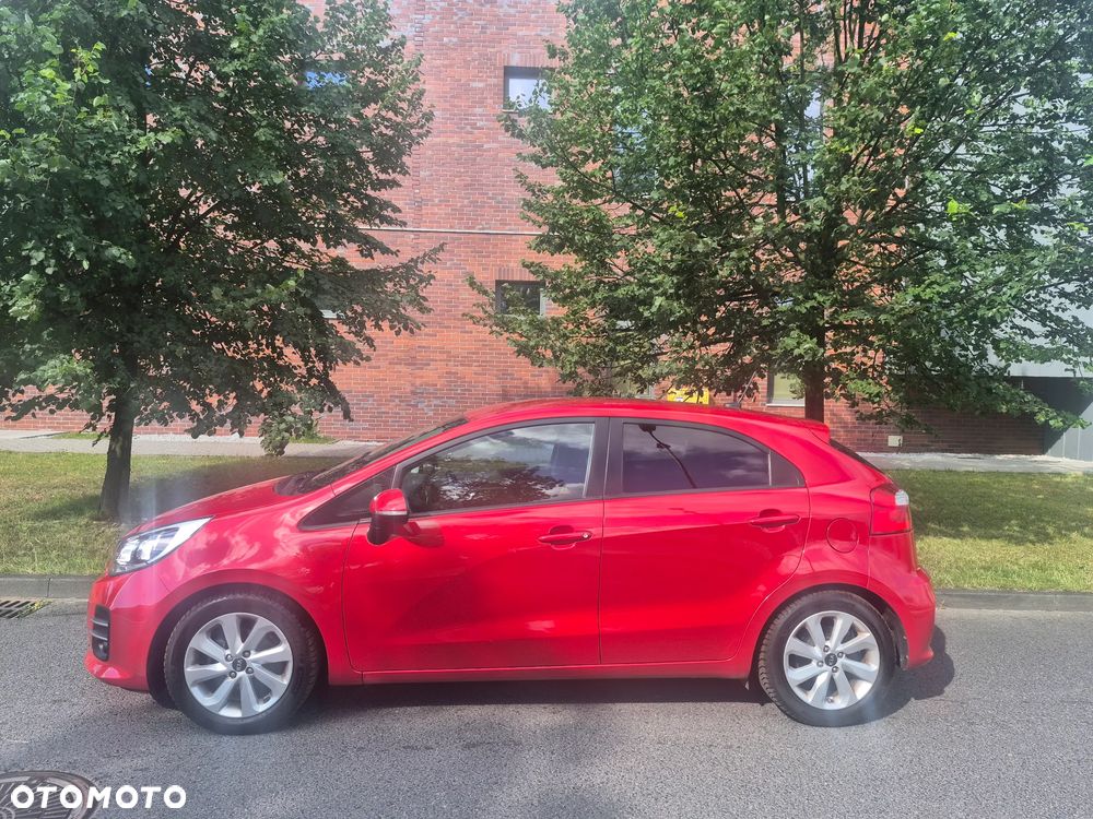 Kia Rio 1.2 Dream Team Edition - 2