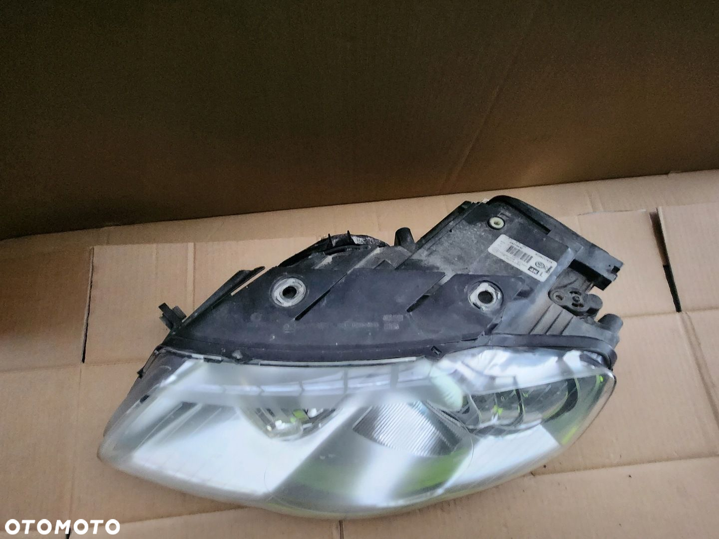 LAMPA PRZEDNIA LEWA VW PASSAT B6 3C0941751K KOMPLETNA - 3