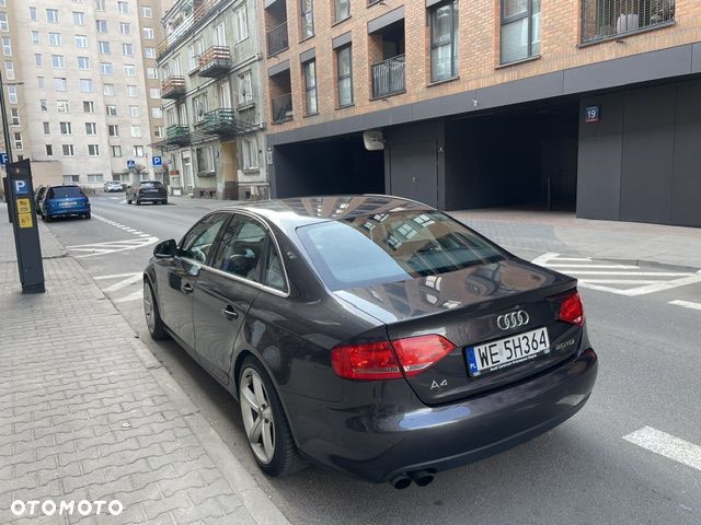 Audi A4 Limousine 2.0 TDI DPF Ambiente - 6