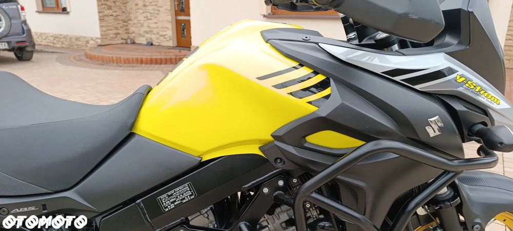 Suzuki V-STROM - 27