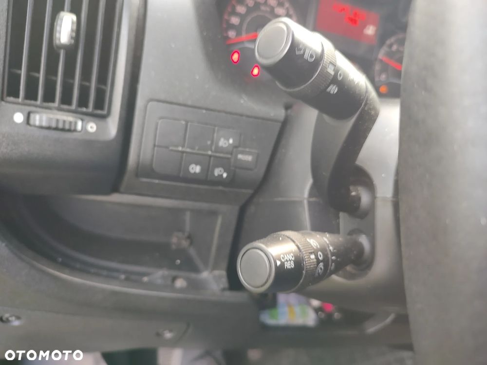 Citroën jumper - 11