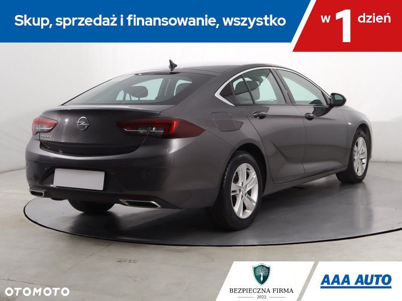 Opel Insignia - 7