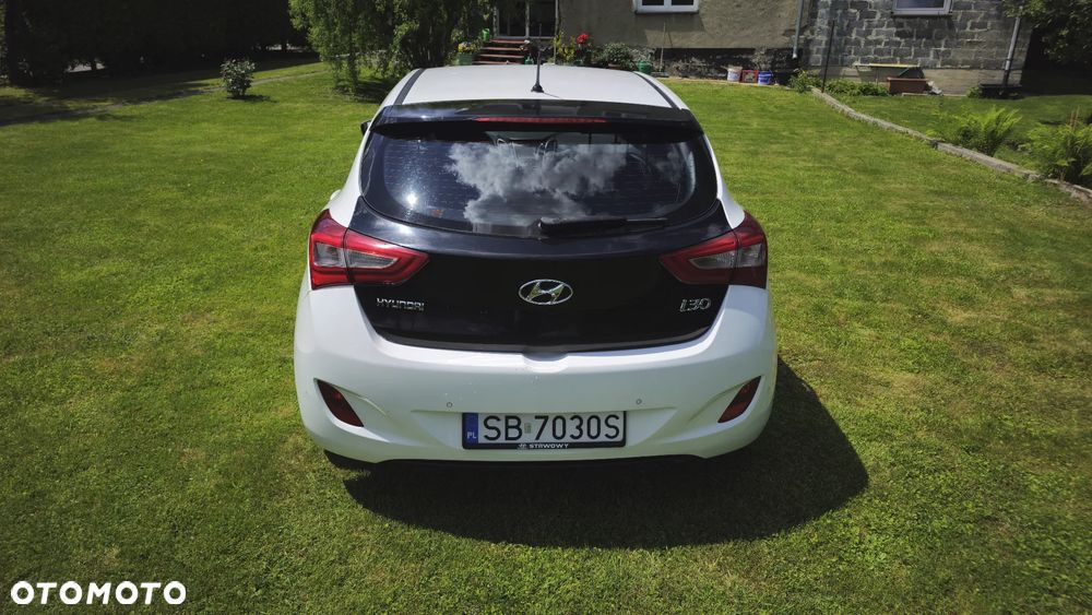 Hyundai i30 1.6 GDI BlueDrive Go DCT - 13