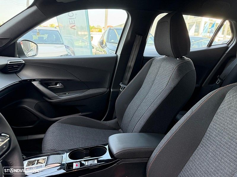 Peugeot e-2008 54 kWh Style - 10