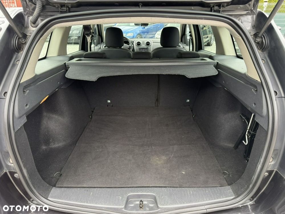 Dacia Logan 1.5 dCi Black Line - 24