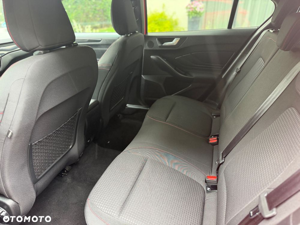 Ford Focus 2.0 TDCi ST-Line Red ASS - 24
