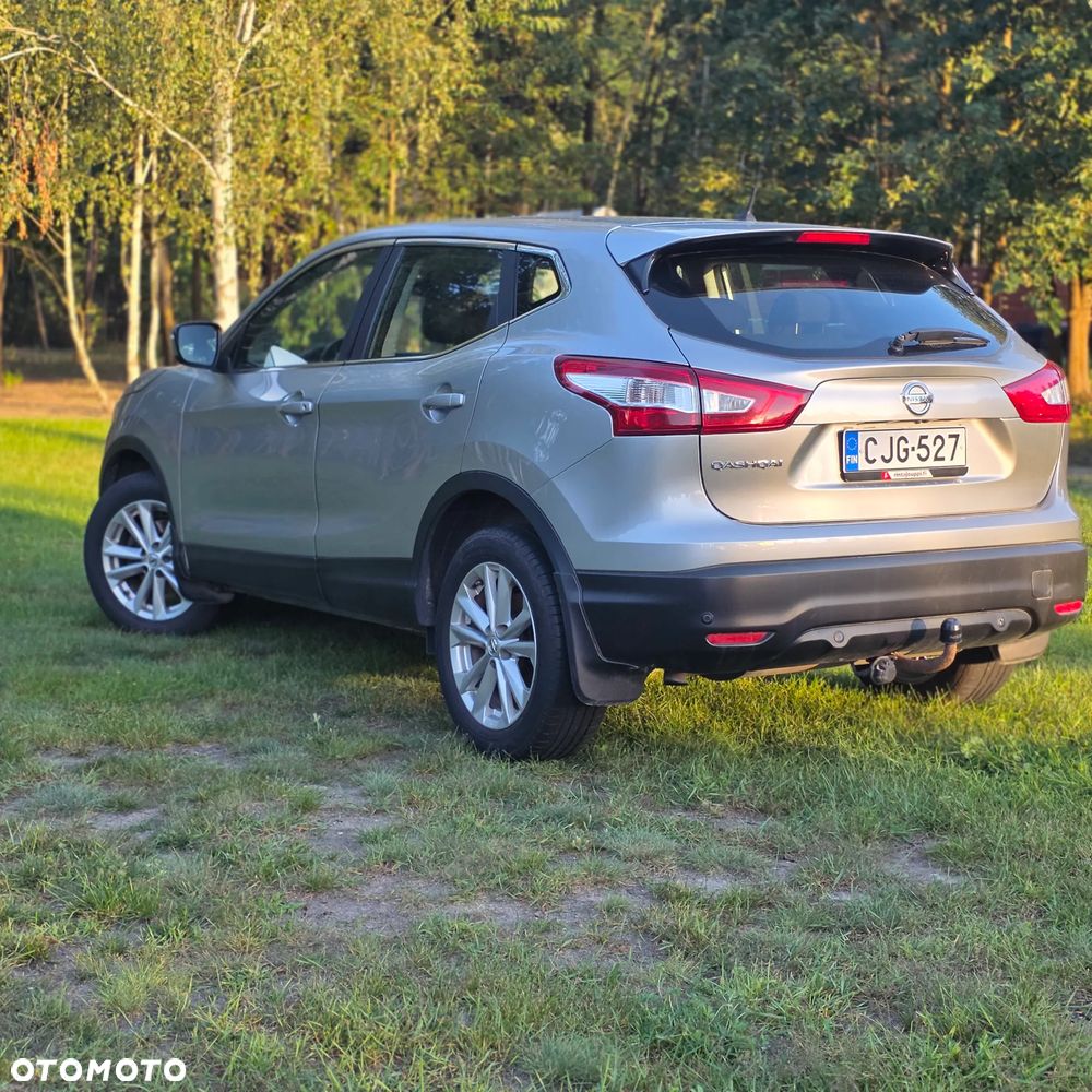 Nissan Qashqai 1.2 DIG-T N-Connecta - 6
