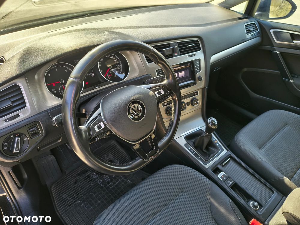 Volkswagen Golf 1.6 TDI Comfortline - 12
