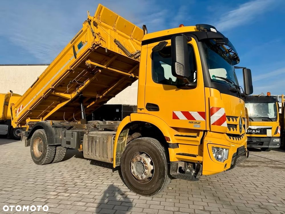 Mercedes-Benz Arocs 1832 K Meiller – Wywrotka 3-stronna / EURO 6 / 105 tys. km / 4X2