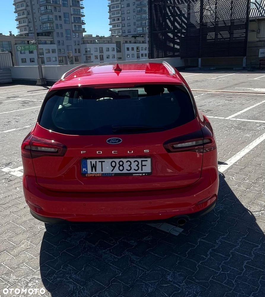Ford Focus 1.0 EcoBoost Titanium X - 13