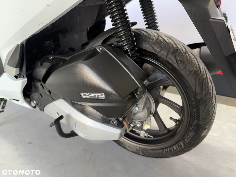 Honda PCX - 15